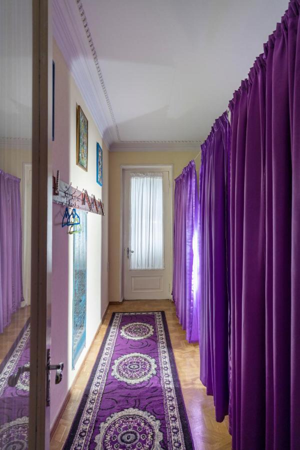 Elia Boutique Hostel & Apart-Hotel Tbilisi Buitenkant foto